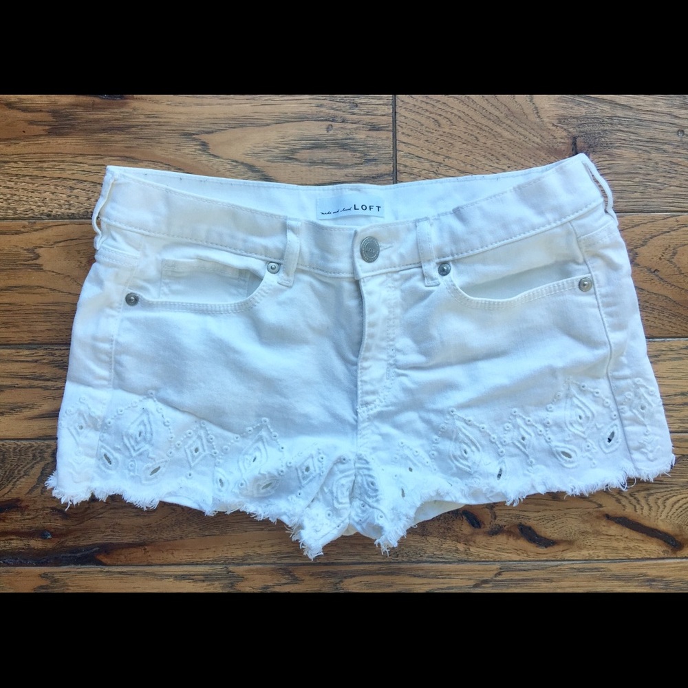 LOFT shorts size 26.
